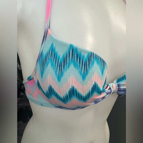 PINK Multicolor Patterned Bikini Top - Picture 3 of 6